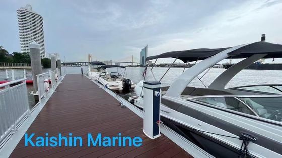 Korrosionsbeständige Aluminium-Floating Walkway mit rutschfester WPC-Decking und kundenspezifischer Rampe
